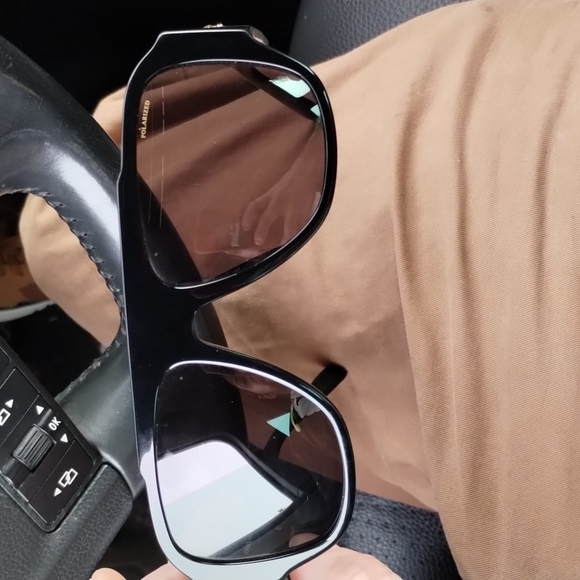 Versace 4436-u polarized w Smoke lenses - Picture 4 of 4